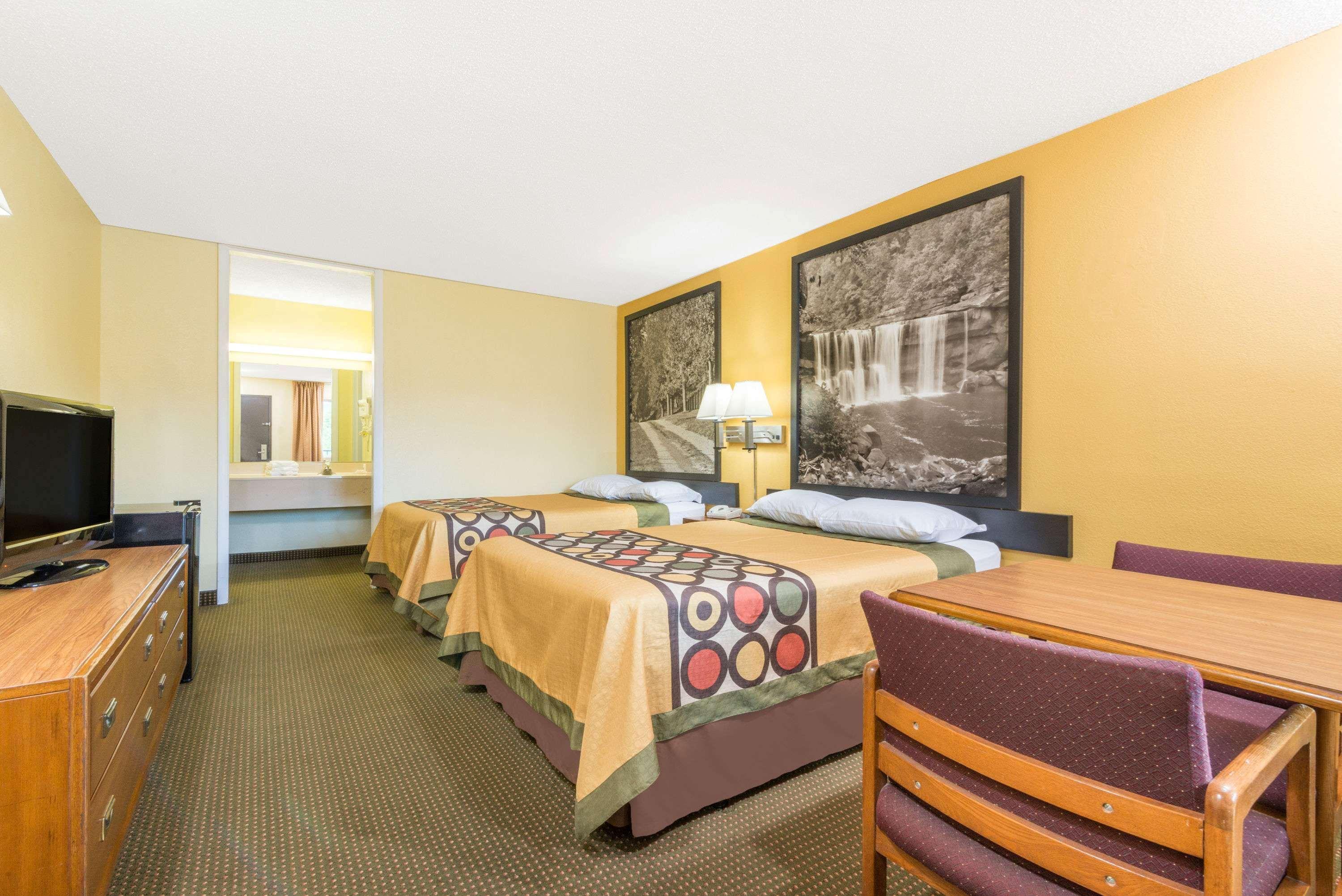 Motel Super 8 By Wyndham Williamsburg Zewnętrze zdjęcie